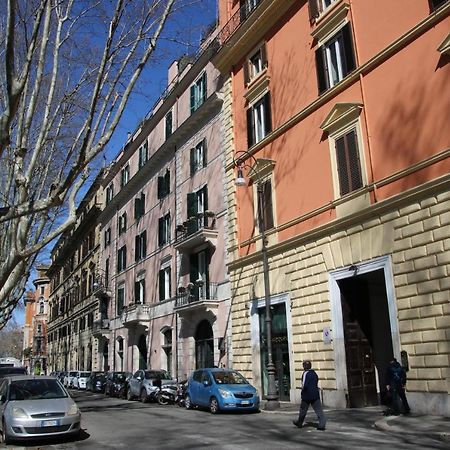 Charme Apartment With Spa In Piazza Del Popolo Rome Bagian luar foto